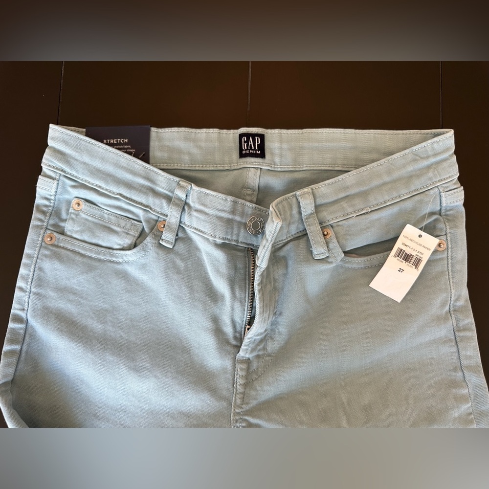 Women’s gap jeans
